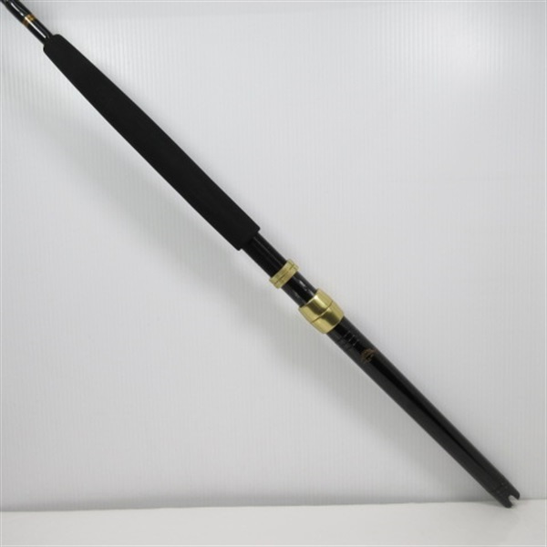 インターナショナルツナスティックＴＳ５０１０ＡＲＡ５６